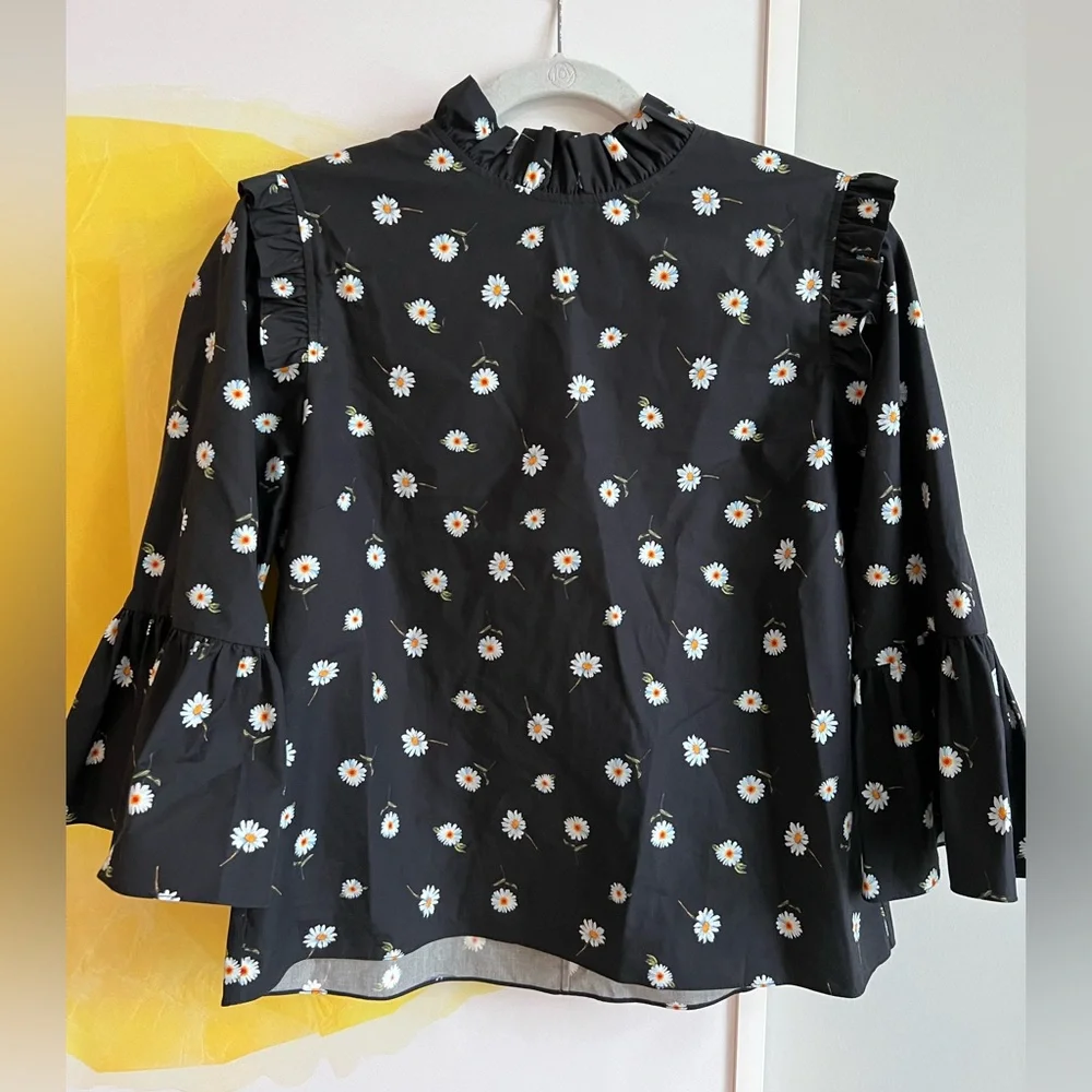 Alice and Olivia daisy print high neck blouse with zipper up back size large - Picture 2 of 4